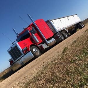 Meet your Posher, Evan